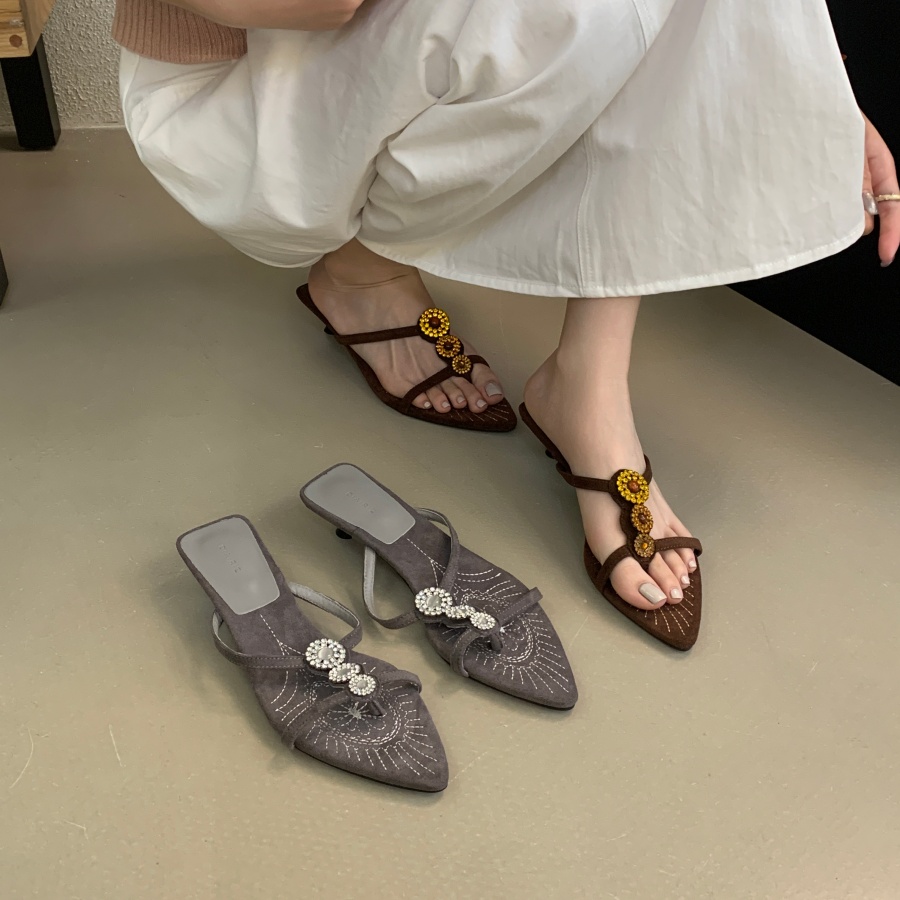 DIAIRIZ Bohemian Pointed Toe Embroidered Flip Flops Women's 2026 New Rhinestone Sandals Slippers