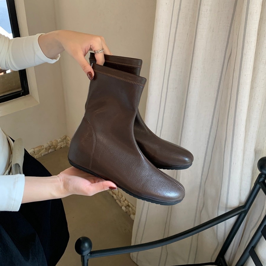 Korean Style Round Toe Stretch Boots Women Winter Inner Height Increase Short Boots Fashion Boots - Image 4